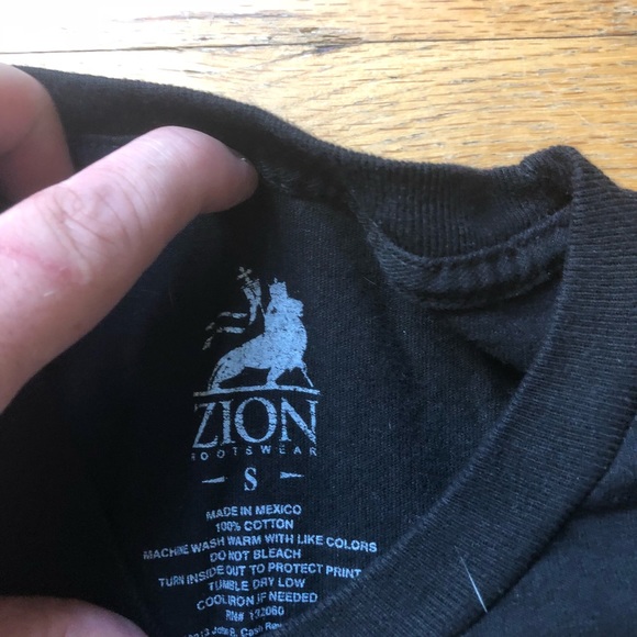 ⬇️25 Cash and the King Tee Shirt S - Picture 3 of 3